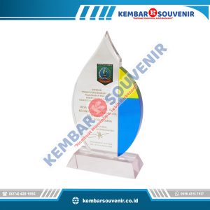 Model Piala Acrylic Premium Harga Murah