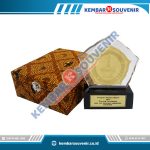 Souvenir Miniatur PT Industri Sandang Nusantara (Persero)