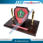 Souvenir Perpisahan Kantor DPRD Kabupaten Ende